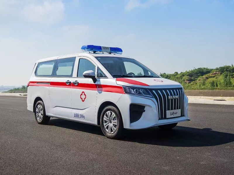 北汽，下地庫(kù)救護(hù)車(chē)