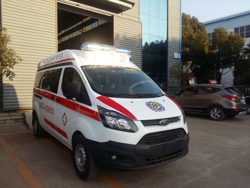 程力全順江鈴福特救護(hù)車三趟要花費3900元！ 醫(yī)院：我覺得不